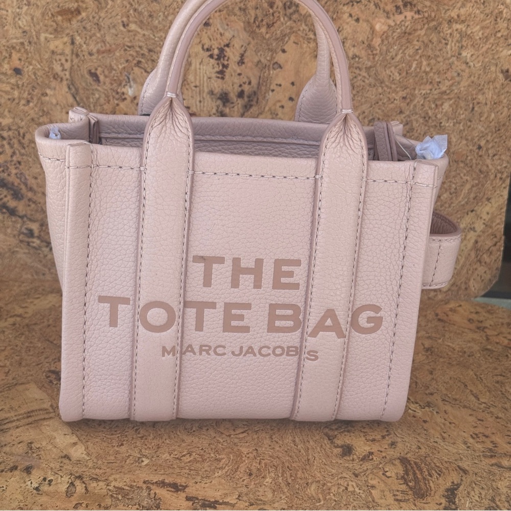 NWT Marc Jacobs Tan Tote Bag mini crossbody - Picture 7 of 13